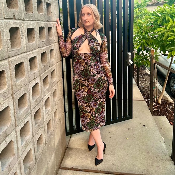 Meet your Posher, Megan - Picture 1 of 1